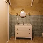 By Homy Apartment