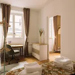 By Homy Apartment Bordeaux